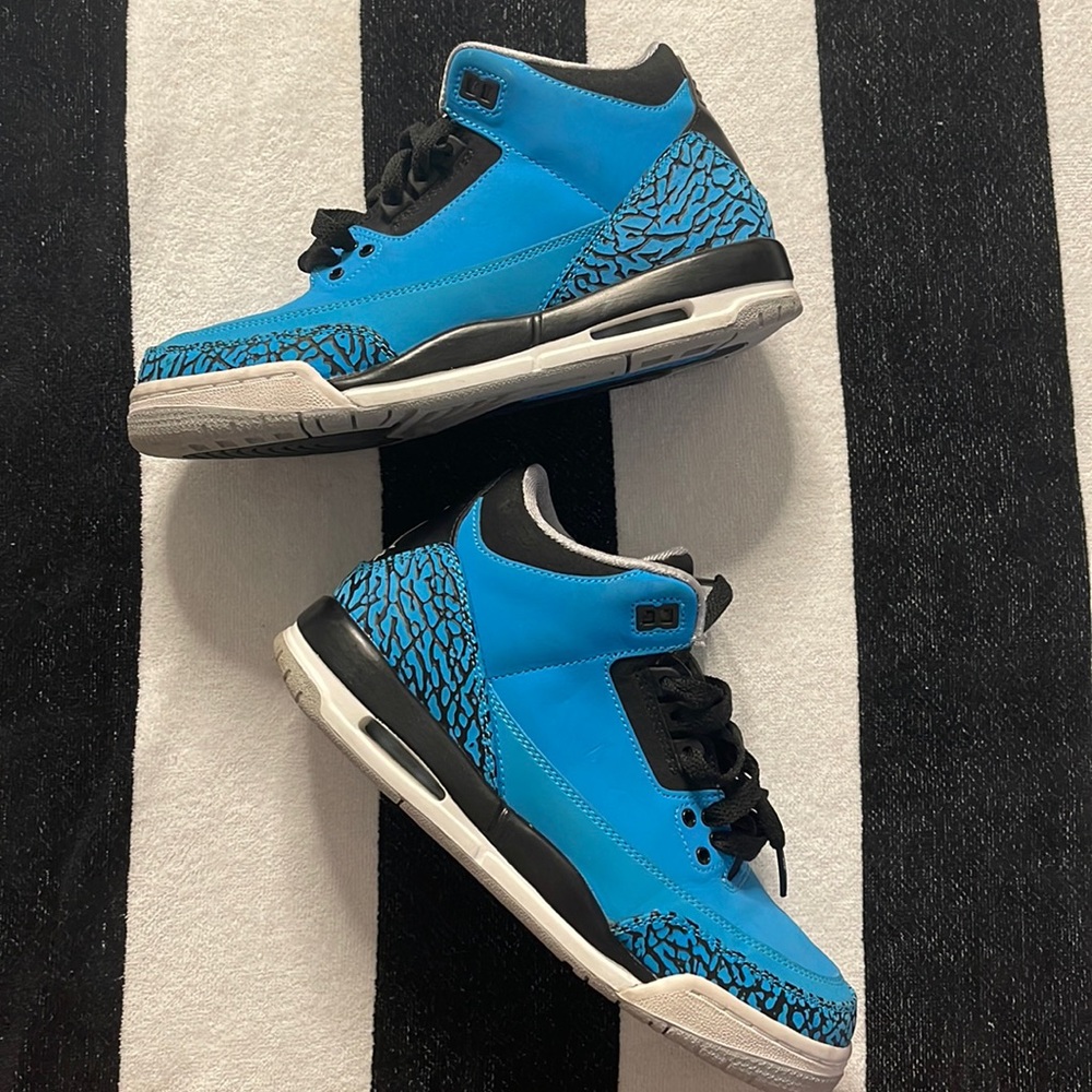 COPY - Jordan size 6 barely worn
